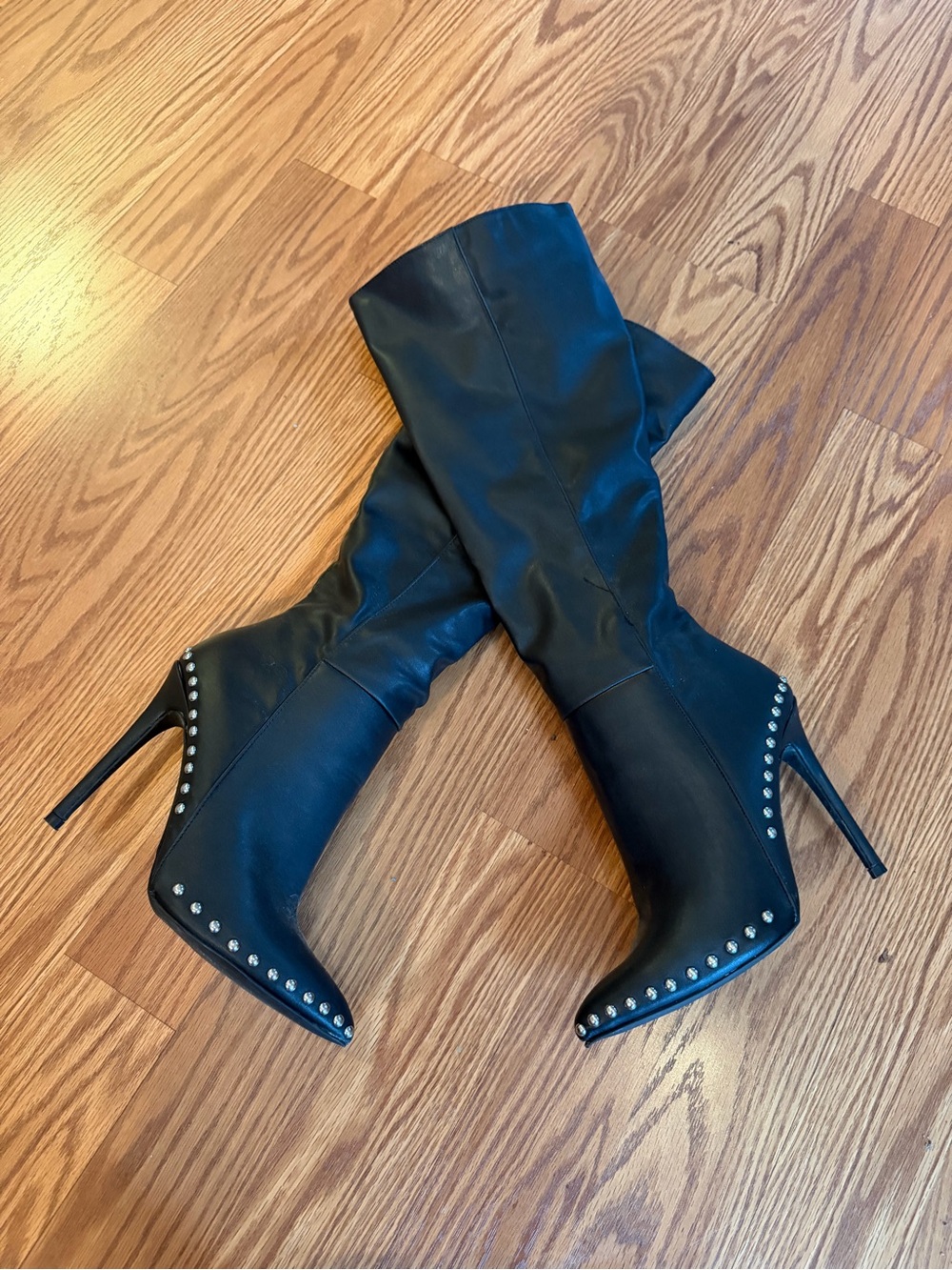 Black Studded Pointed-Toe Knee-High Heeled Boots
